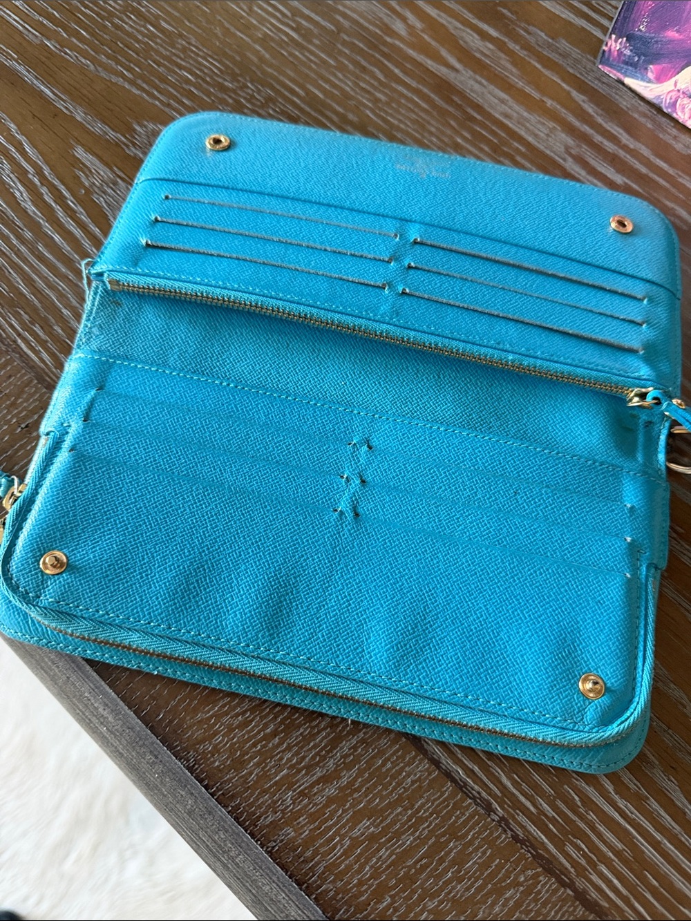 Louis Vuitton Insolite Monogram Wallet - Picture 8 of 14